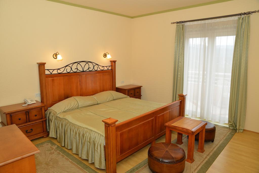 Hotel Venezia Imotski Habitación foto