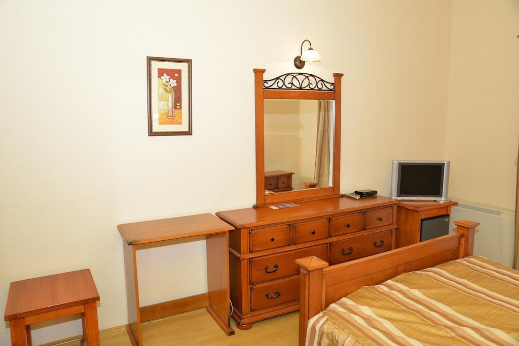 Hotel Venezia Imotski Habitación foto