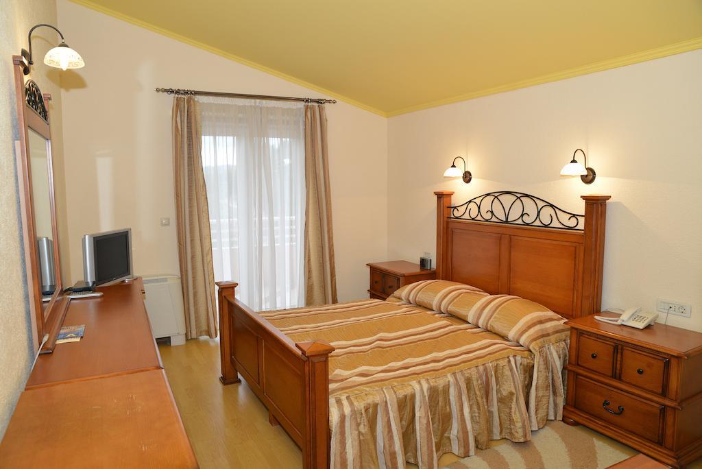 Hotel Venezia Imotski Habitación foto