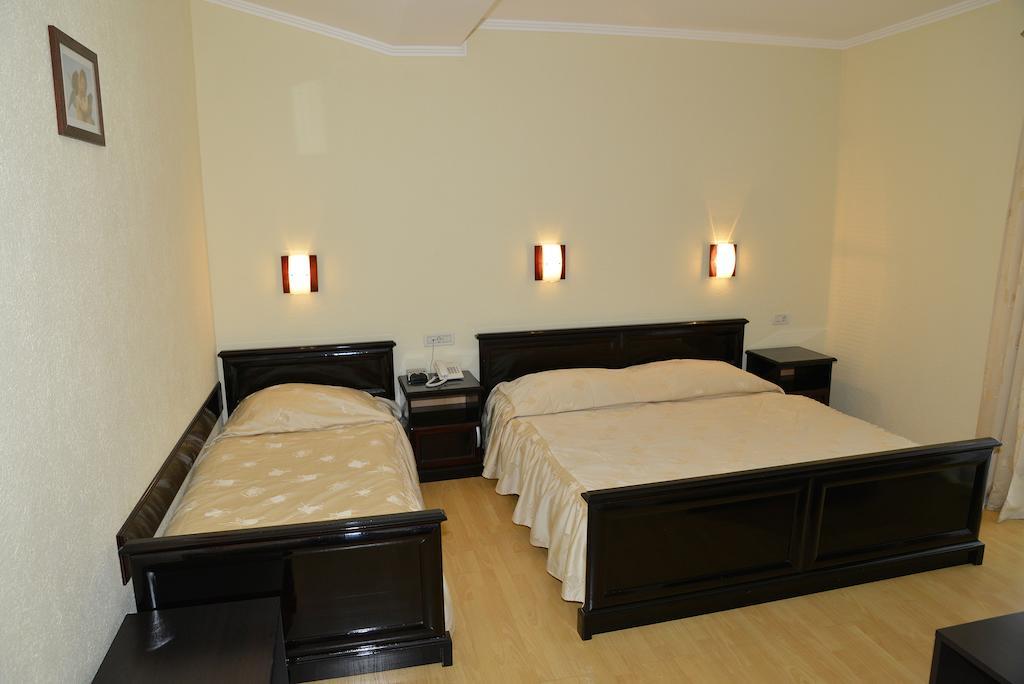 Hotel Venezia Imotski Habitación foto