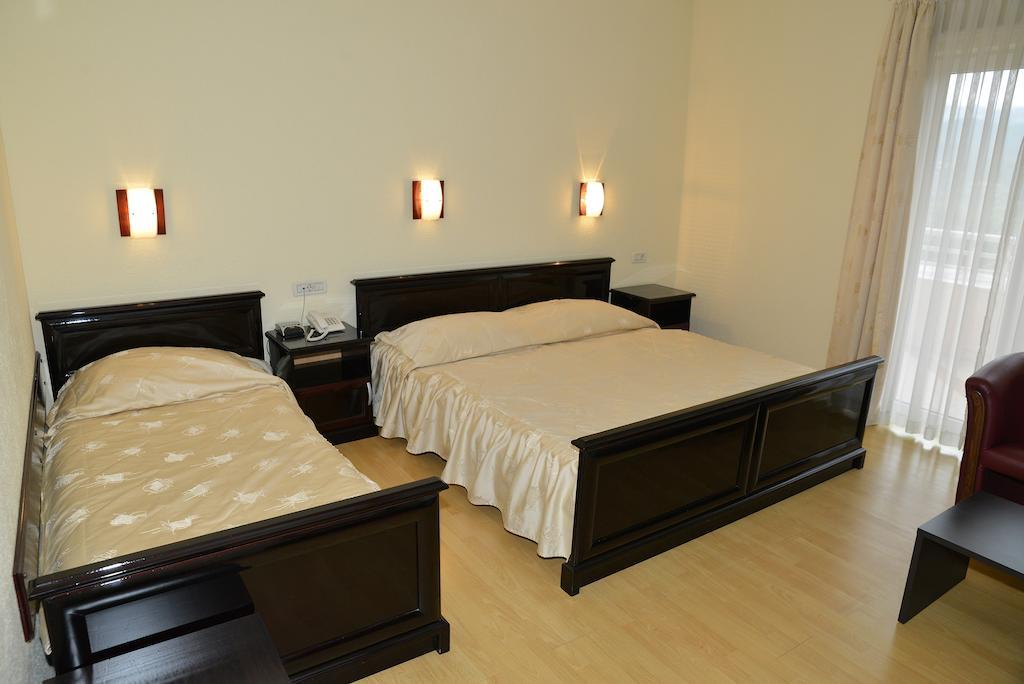 Hotel Venezia Imotski Habitación foto